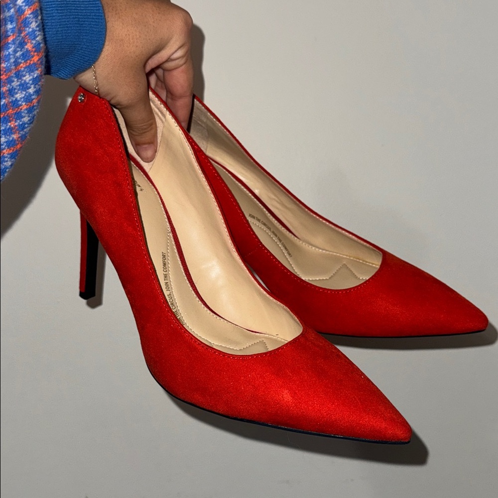 Heels Pumps Hazel Pointed Toe Pump In Frontier red faux Suede Sam Edelman - Picture 6 of 7